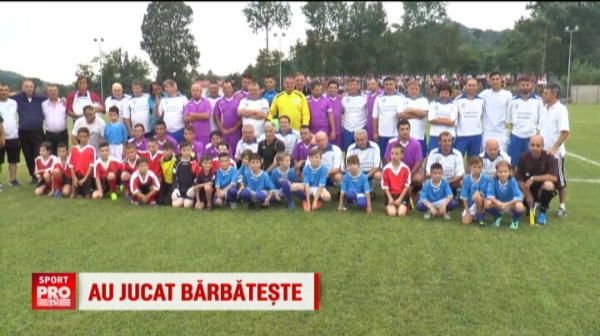 Ivan, star la Barbatesti! :) Cum a fost prezentat alaturi de vedetele din Craiova Maxima