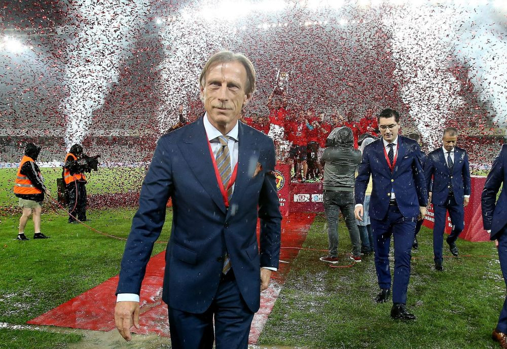 Maratonul lui Daum | Noul selectioner al Romaniei face cateva mii de kilometri intr-o singura saptamana pentru a-i urmari pe jucatori: Belgia, Ovidiu, apoi Cecenia