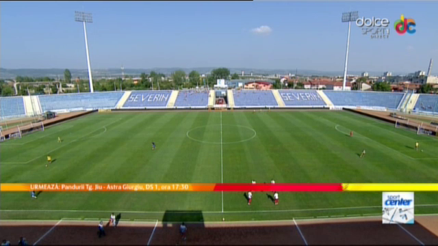 FOTO Imaginea zilei in Liga I: tribune goale la derby-ul etapei! Pandurii s-a autosuspendat la meciul cu campioana