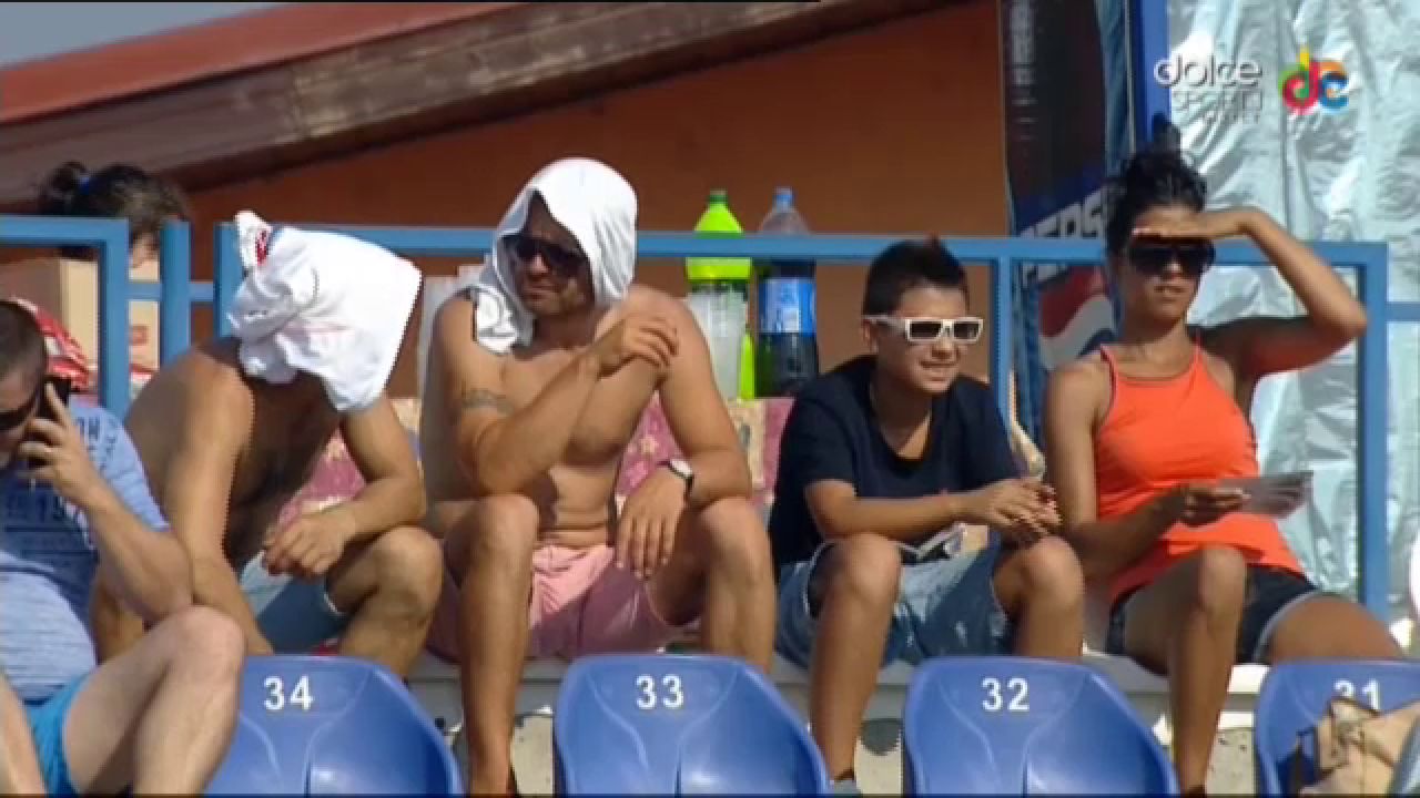 FOTO Imaginea zilei in Liga I: tribune goale la derby-ul etapei! Pandurii s-a