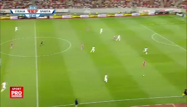 Popa cere penalty dupa un hent in careul Spartei