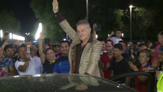 Becali anunta transferuri la Steaua: Aduc 3-4 jucatori. Cu putin noroc ne putem califica in grupele Champions League &nbsp;