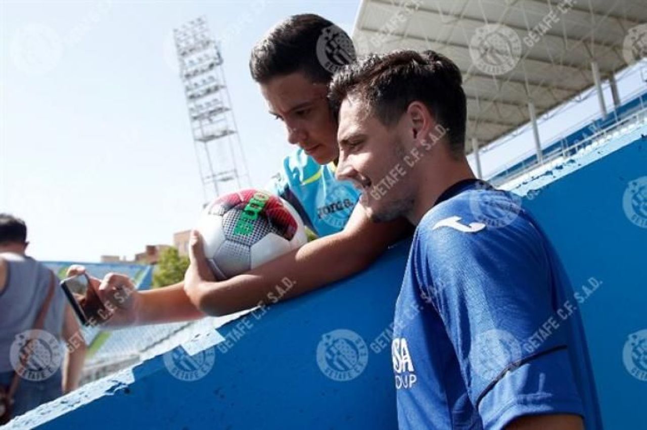 FOTO Anton, prezentat oficial la Getafe: