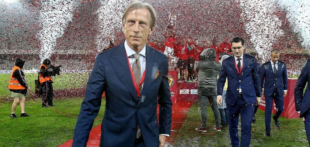 Preturi intre 35 si 500 de lei la meciul cu Muntenegru. Cat costa biletele la meciul de debut al lui Daum pe banca Romaniei