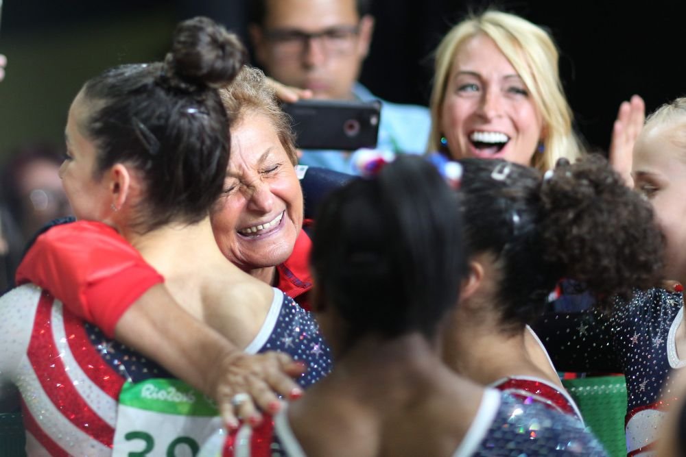 Portret NY Times cu femeia cu 11 olimpiade care a schimbat gimnastica. Martha Karoly: 