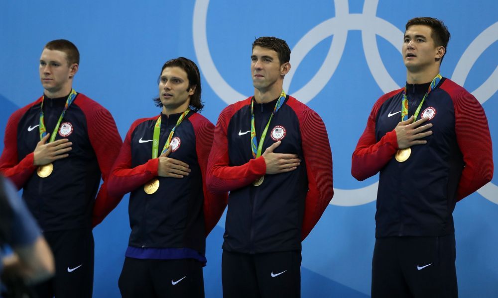 LACRIMILE LUI PHELPS! Momentul emotionant in care legenda din inot si-a luat adio cu un ultim aur cucerit in cariera. Vezi imagini_5