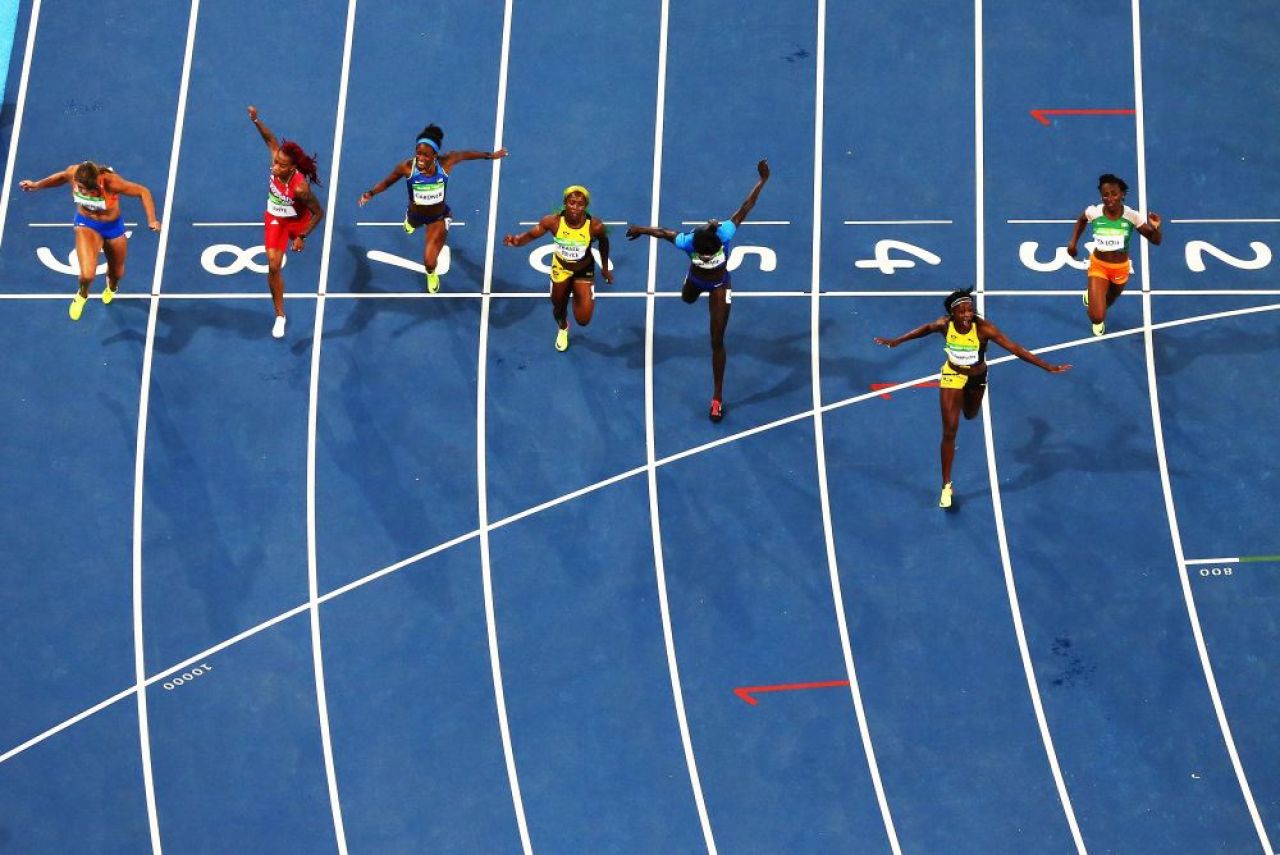 Elaine Thompson, din Jamaica, e cea mai rapida femeie a lumii! Viteza fantastica pe care a prins-o pentru AURUL OLIMPIC_4