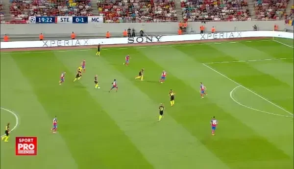 Aguero rateaza al doilea penalty pentru City