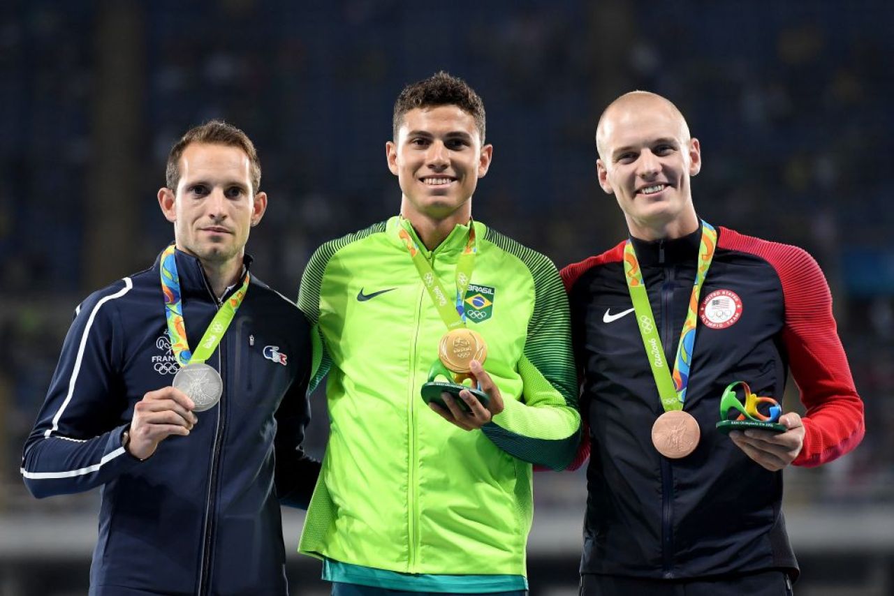 Revoltator! A urcat pe podium la Rio, dar a inceput sa planga dupa ce tribunele i-au facut asta! Ce drama a trait acest sportiv_3