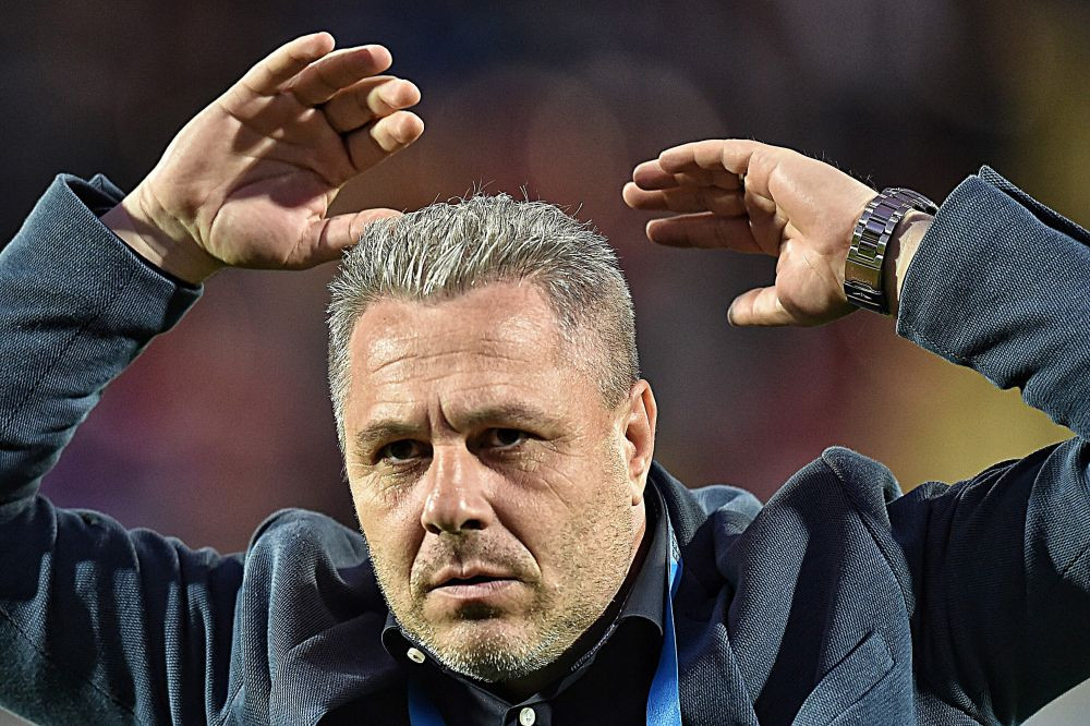 Sumudica s-a razgandit dupa ce isi anuntase demisia: Ma gandesc doar la meciul cu West Ham!