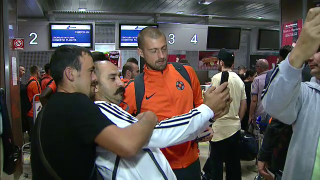 FOTO Steaua a plecat spre Manchester: 