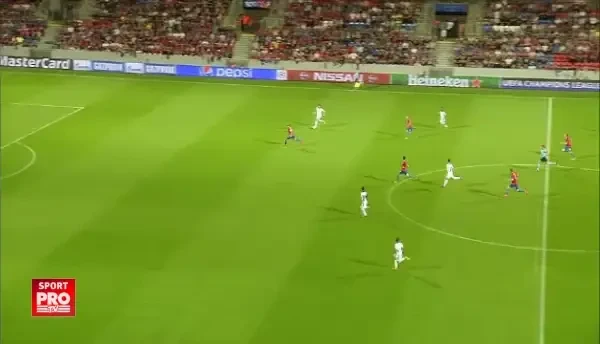 Keseru inscrie un gol incredibil si o califica pe Ludogorets in grupele Champions League. Vezi reusita FENOMENALA - VIDEO