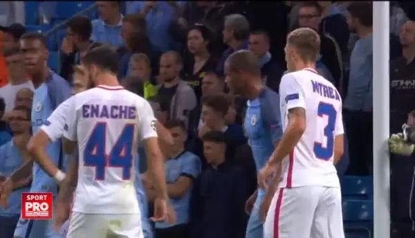 Lovitura libera Stanciu