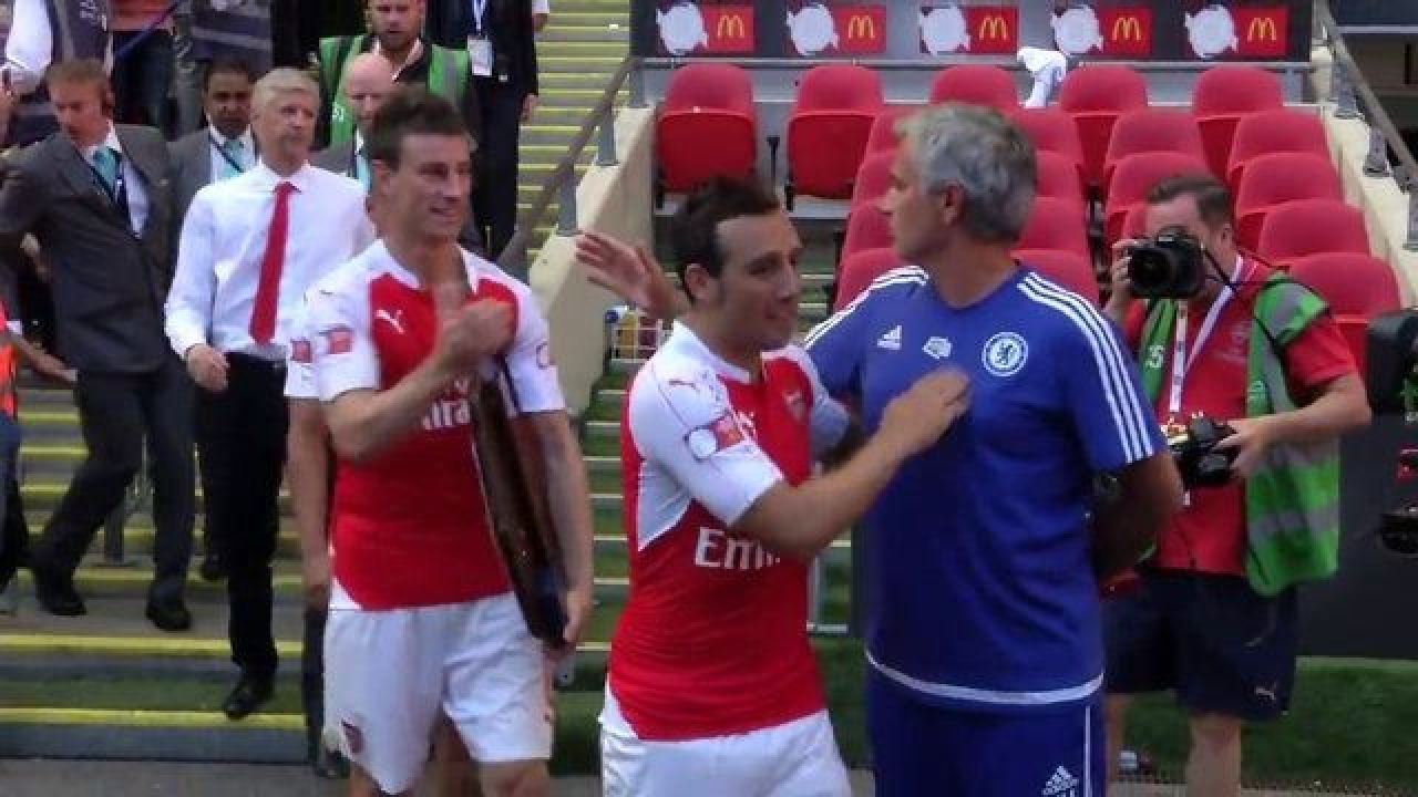 Scene de clasa a 4-a intre doi colosi din fotbal! Faza incredibila la conferinta UEFA: ce a raspuns Wenger dupa ce Mourinho l-a intrebat: