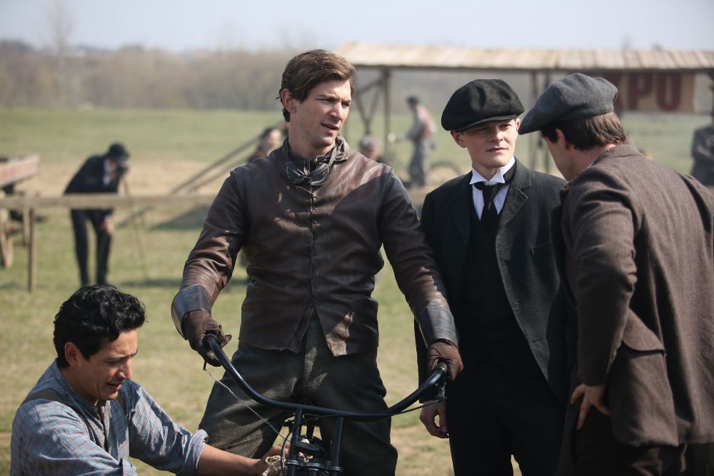 Harley and The Davidsons: Stiai secretele din spatele legendarelor motoare Harley Davidson? Vezi o miniserie spectaculoasa filmata de Discovery in Romania_1