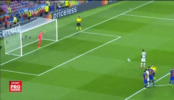 Dembele rateaza un penalty in Barcelona - Celtic | VIDEO