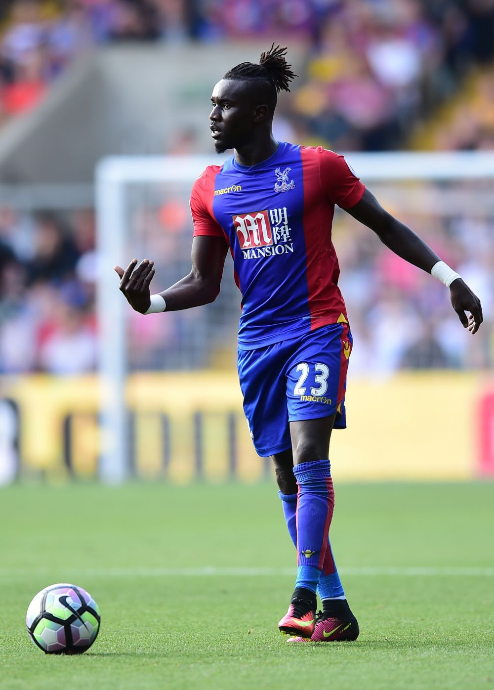 Cat va absenta fotbalistul lui Crystal Palace dupa accidentul HORROR de masina din urma cu 5 zile: Pape Souare a scapat ca prin minune cu viata