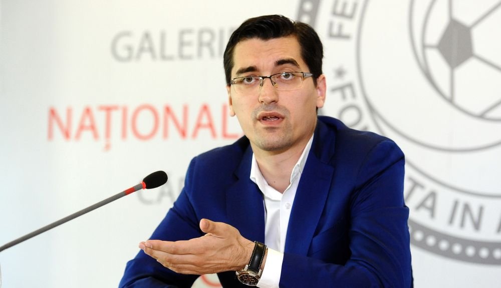 5 nume de posibili candidati la sefia FRF! Reghe divorteaza daca nu e numit selectioner! :)