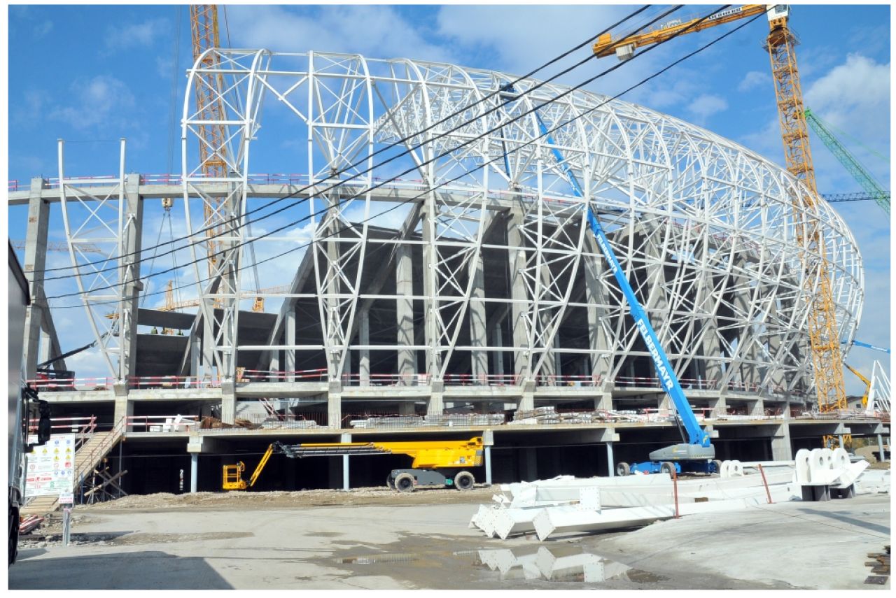 FOTO: Ultimele imagini cu noua arena a Craiovei, stadionul a prins contur! Mititelu e convins ca stadionul se construieste pentru el :)_1