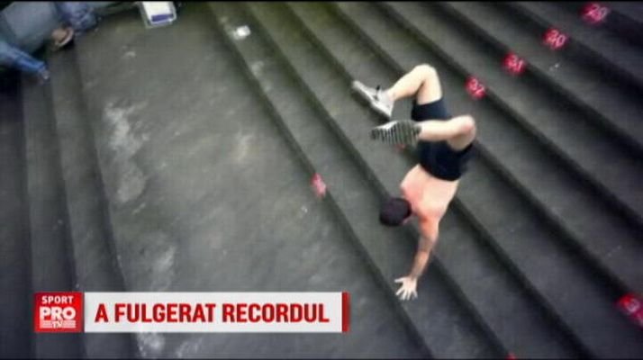 Fulgerul Bolt are concurenta la un sport bizar. In cate secunde coboara cel mai rapid alergator in maini 50 de trepte | VIDEO