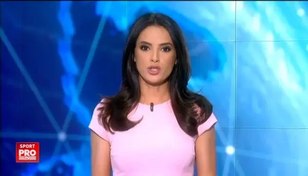 Meci de ping pong jucat noaptea la Brasov! Paletele si fileul a fost luminate ca un pom de Craciun! VIDEO