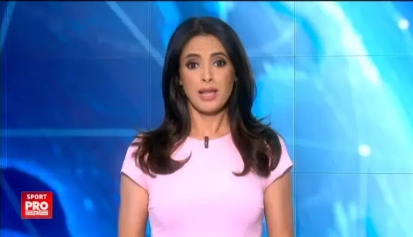 Rapid a fost parasita si de galerie! Suporterii au ales sa mearga sa sustina fetele de la handbal. VIDEO