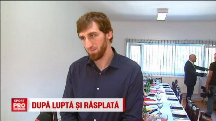 Cecenul Saritov, cetatean de onoare al capitalei. Bronzul de la Rio i-a adus un apartament in Bucuresti, dar si un transfer la Steaua | VIDEO