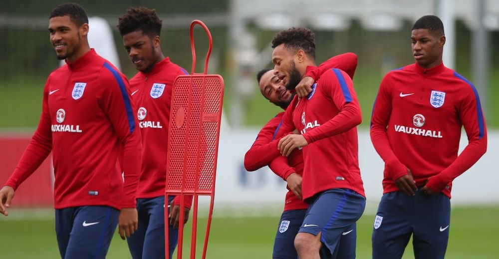 Surprizele din lotul Angliei dupa demiterea lui Allardyce. Southgate l-a rechemat pe Glen Johnson dupa 2 ani si va bifa si un debut