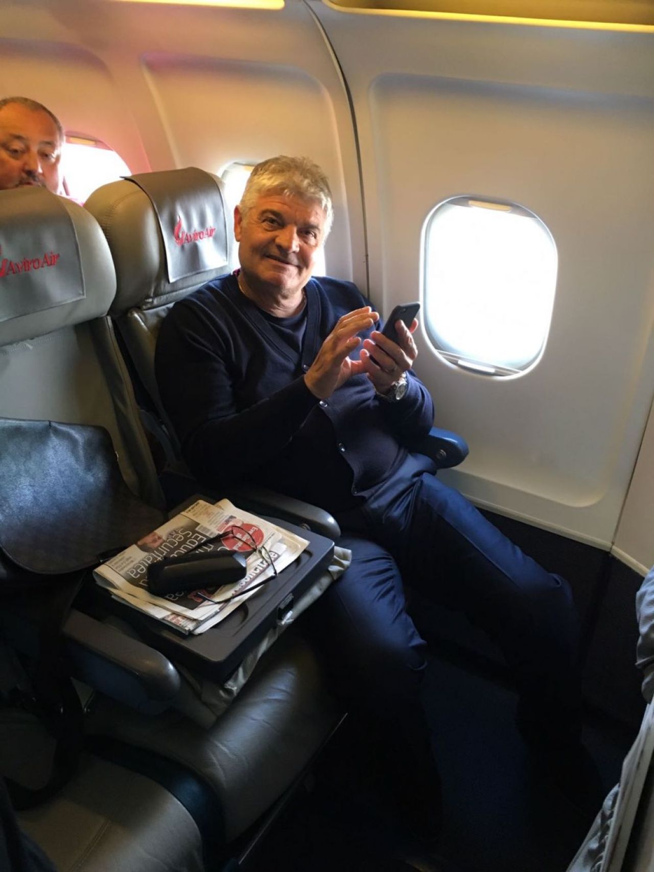 Dinamo a lasat-o pe Steaua fara avion! Cum au modificat aeronava pe care Steaua isi pusese emblema. FOTO_10