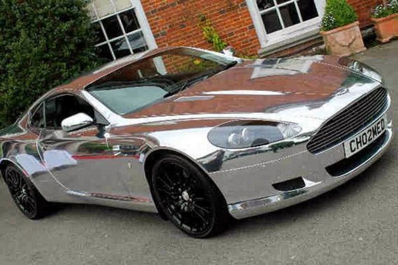 TOP 10 cele mai tari si scumpe masini de fotbalisti! Beckham e pe 3 cu un Rolls Royce. Ce loc ocupa Cristiano Ronaldo in clasament_9