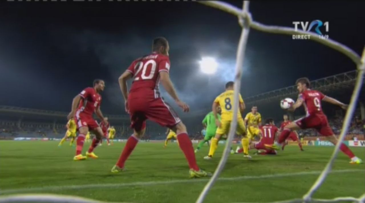 FOTO | Hent evident la faza la care armenii au ramas in 10, iar Stancu a deschis scorul din penalty. Vezi faza AICI_2