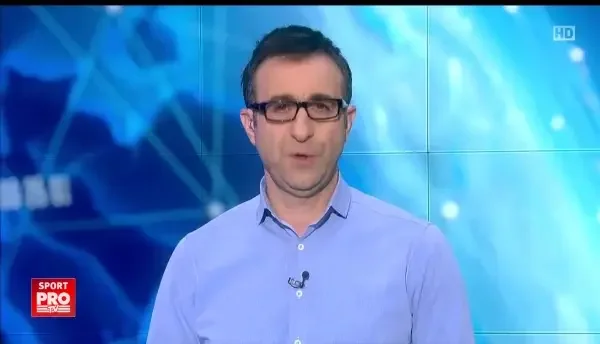 Coregrafie incredibila sub ochii lui Edi Iordanescu: "Am fost socat! Era o cruce cat toata peluza!" Motivul gestului facut de fani