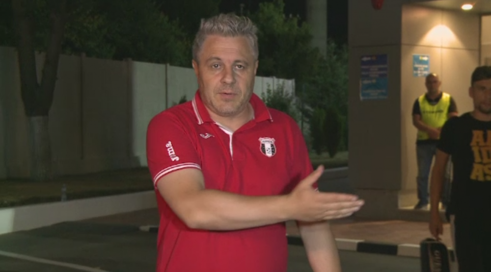 Sumudica recunoaste: Mi-au zis sa dau 100.000 euro ca sa plec. Raman, sa vedem ce se-ntampla . Antrenorul o vedea pe Astra campioana pentru a doua oara in urma cu 3 luni