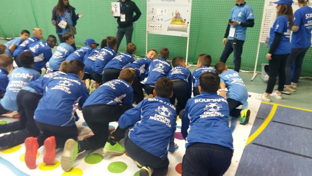 Galerie FOTO | Experienta de neuitat pentru pustii Romaniei la Mondialul Danone Nations Cup: au cunoscut jucatori din 31 de tari, i-au vazut pe Simao si Matuidi, si au facut concursuri traznite_27