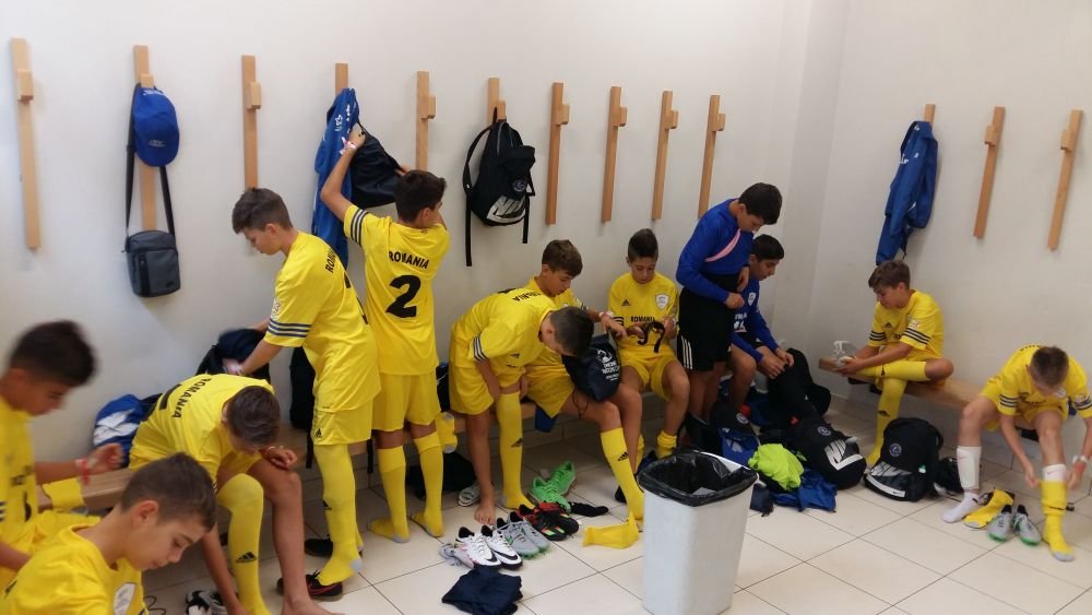 Galerie FOTO | Experienta de neuitat pentru pustii Romaniei la Mondialul Danone Nations Cup: au cunoscut jucatori din 31 de tari, i-au vazut pe Simao si Matuidi, si au facut concursuri traznite_43