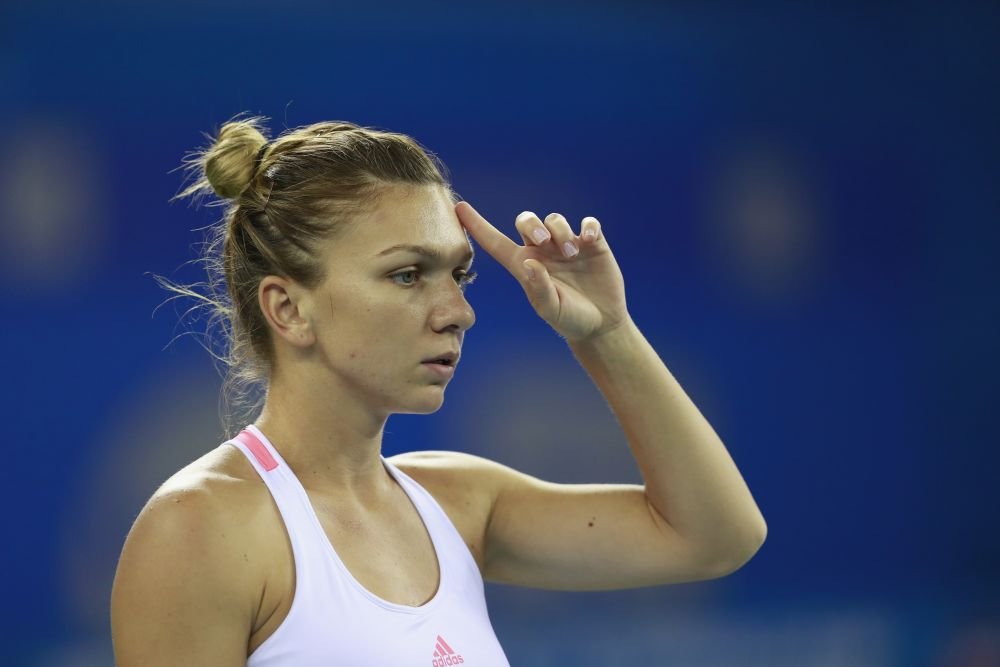 Ce diferenta e acum intre Simona Halep si Kerber, liderul mondial in tenis, inaintea meciului direct de la Turneul Campioanelor, marti, 14:30