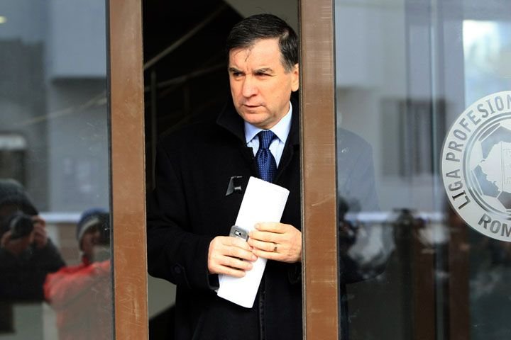 Steaua avea deja planul facut inainte de Regula 10% impusa de FRF. Oricum faceam un centru de copii si juniori