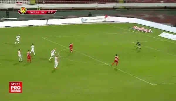 VIDEO Gol anulat pentru Dinamo 2