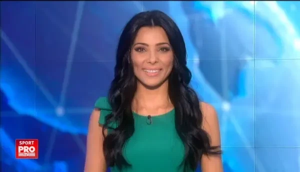 Super imagini cu Andrei Ivan in PRAZ VEGAS :) Cum arata Pizza Ivan dedicata primului titlu asteptat de 26 de ani de Craiova