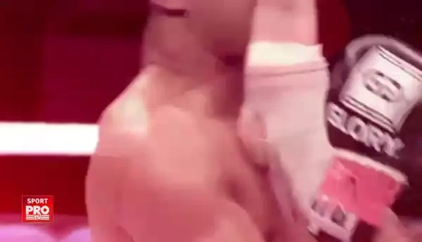 Transformarea uluitoare a lui Badr Hari pentru meciul cu Rico Verhoeven. A inceput sa arate ca un CULTURIST. FOTO