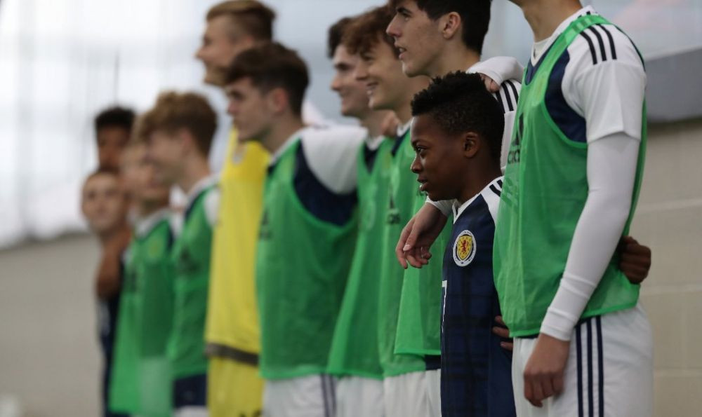 Trebuia sa ajunga la Barcelona! De ce a picat transferul pustiului MINUNE de 13 ani Dembele