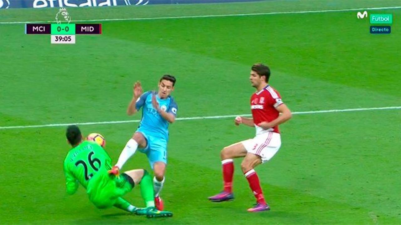 Valdes s-a ales cu o gaura in picior in meciul cu City, dar a continua sa apere. Middlesbrough a scos dramatic egalul in minutul 90+2_1