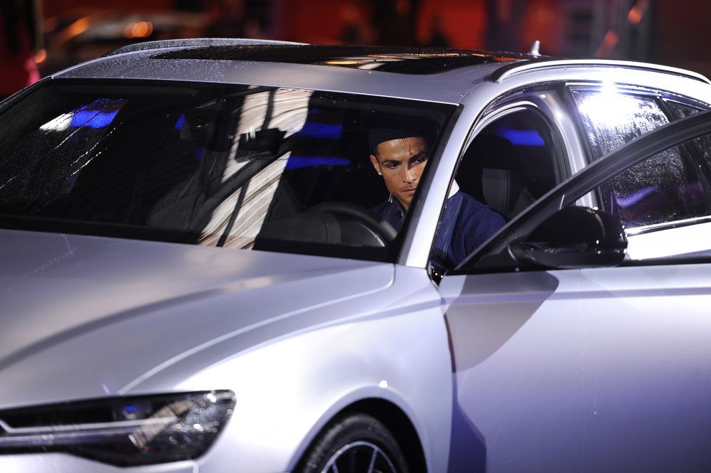 Jucatorii Realului au primit gratis masini in valoare de 2.5 milioane de euro. Cu ce vor merge Ronaldo, Bale si Zidane la antrenamente_4