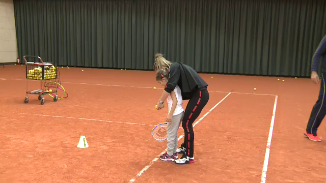 Halep, lectie de tenis pentru copii: 
