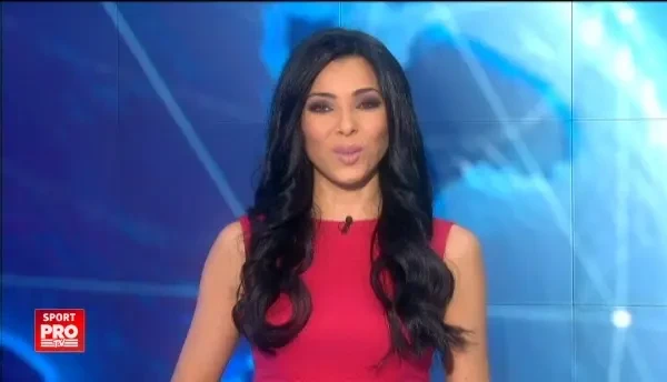 Super interviu cu cea mai sexy sotie de fotbalist din Romania, Ioana Tamas: "Ce zice Gabi cand baietii intorc capul dupa mine?"