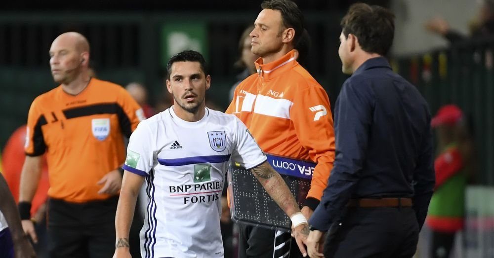 Presa din Belgia: Se aduna nori negri deasupra lui Weiler . Antrenorul lui Anderlecht l-a schimbat pe Stanciu la pauza