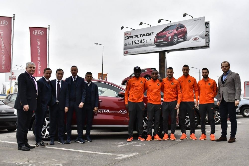Steaua, ca Real si Barca! Jucatorii si oamenii din club au primit masini din partea noului sponsor. FOTO&nbsp;