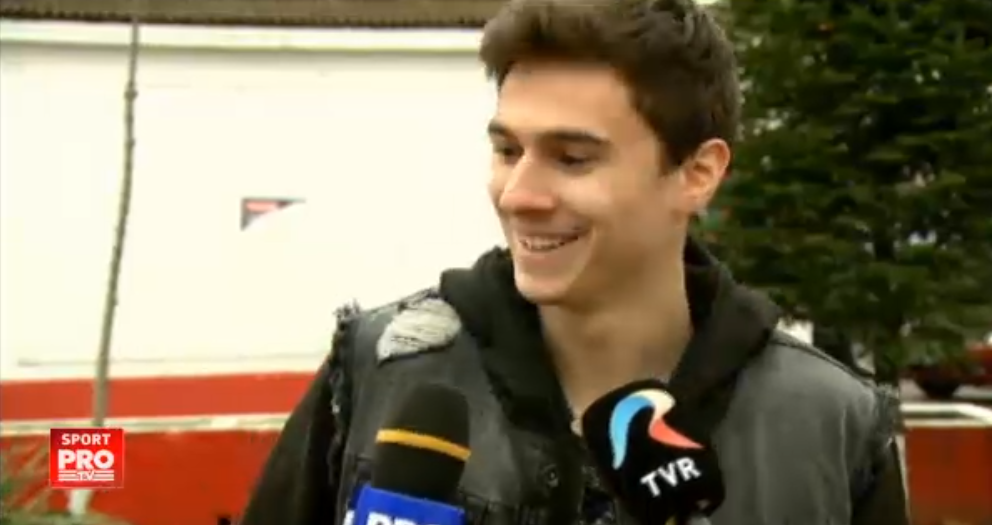 Mutu i-a fixat un pret imens lui Rotariu si vrea sa-l faca unul dintre cei mai scumpi jucatori vanduti de Dinamo. Rotariu: Eu as da banii astia pe mine . VIDEO