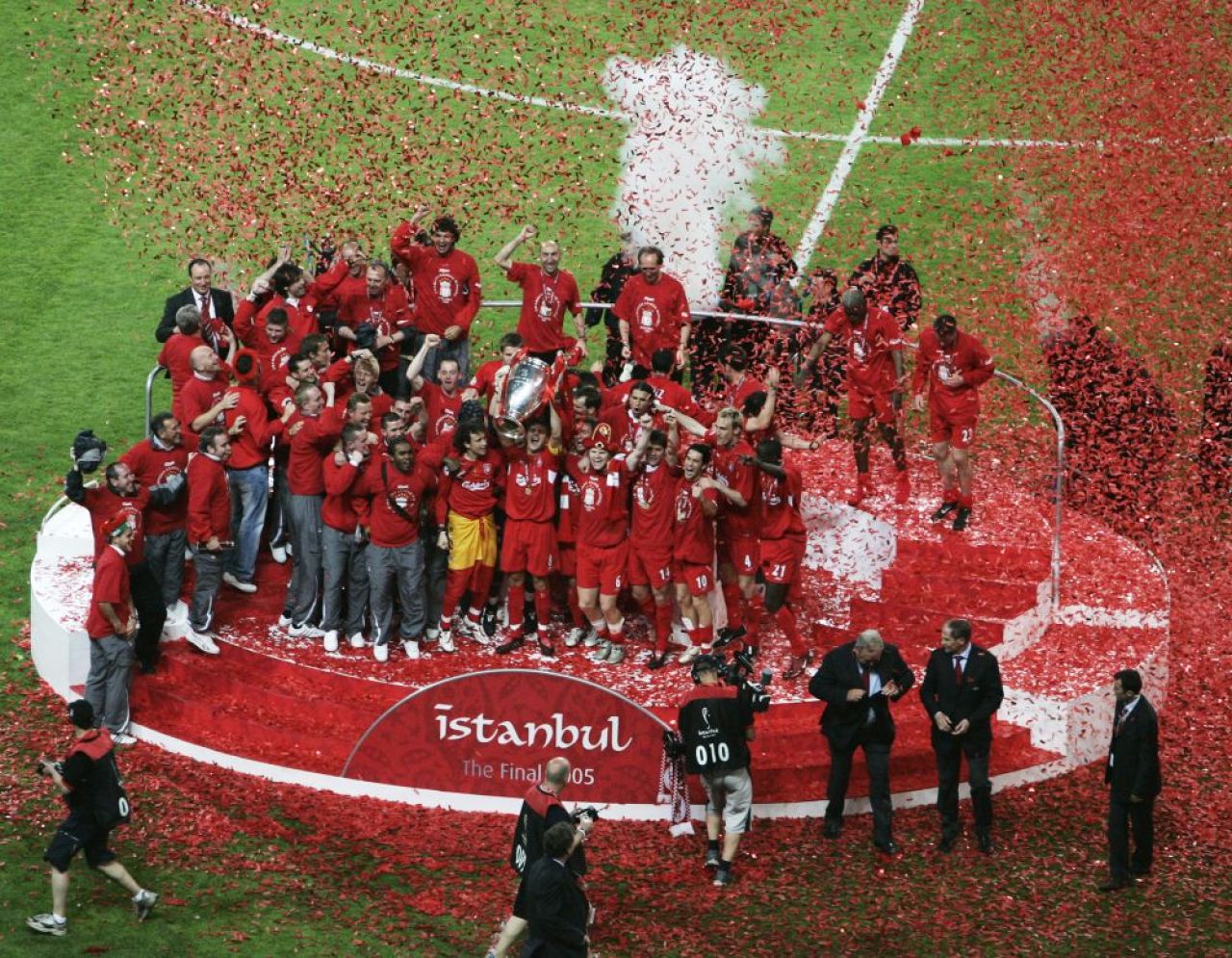 Final de drum pentru o legenda! Steven Gerrard si-a anuntat retragerea din cariera de fotbalist_7