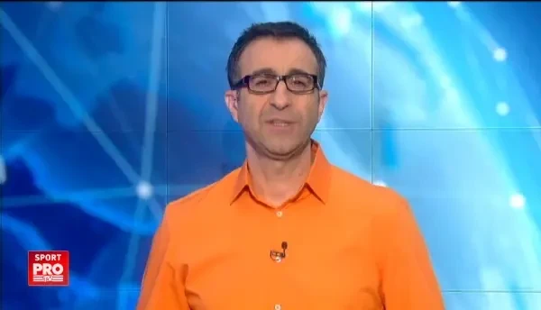 Un fotomodel apara poarta fetelor din nationala de handbal! In ce tinute a facut SENZATIE Elena Voicu in fata aparatului